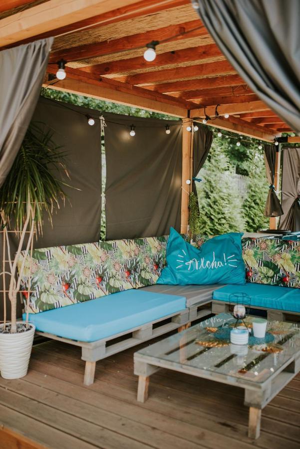 Aloha Glamp - Okragle Domki Przy Rzece - Balia I Sauna - Energylandia Zagornik ภายนอก รูปภาพ
