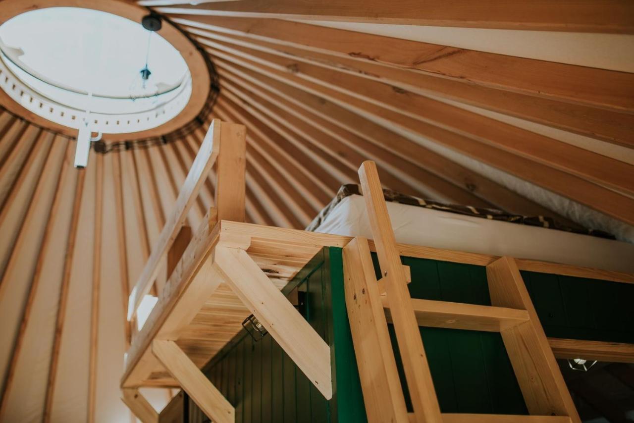 Aloha Glamp - Okragle Domki Przy Rzece - Balia I Sauna - Energylandia Zagornik ภายนอก รูปภาพ