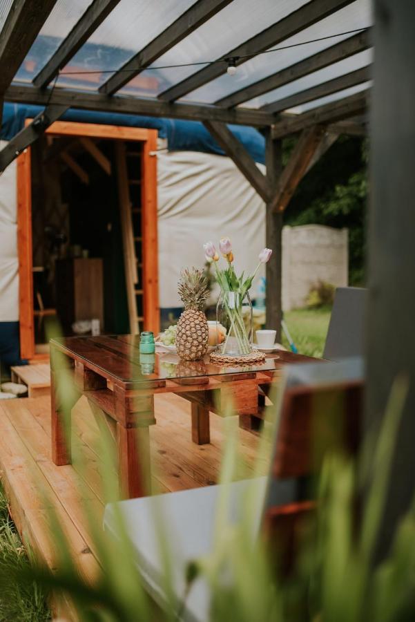 Aloha Glamp - Okragle Domki Przy Rzece - Balia I Sauna - Energylandia Zagornik ภายนอก รูปภาพ